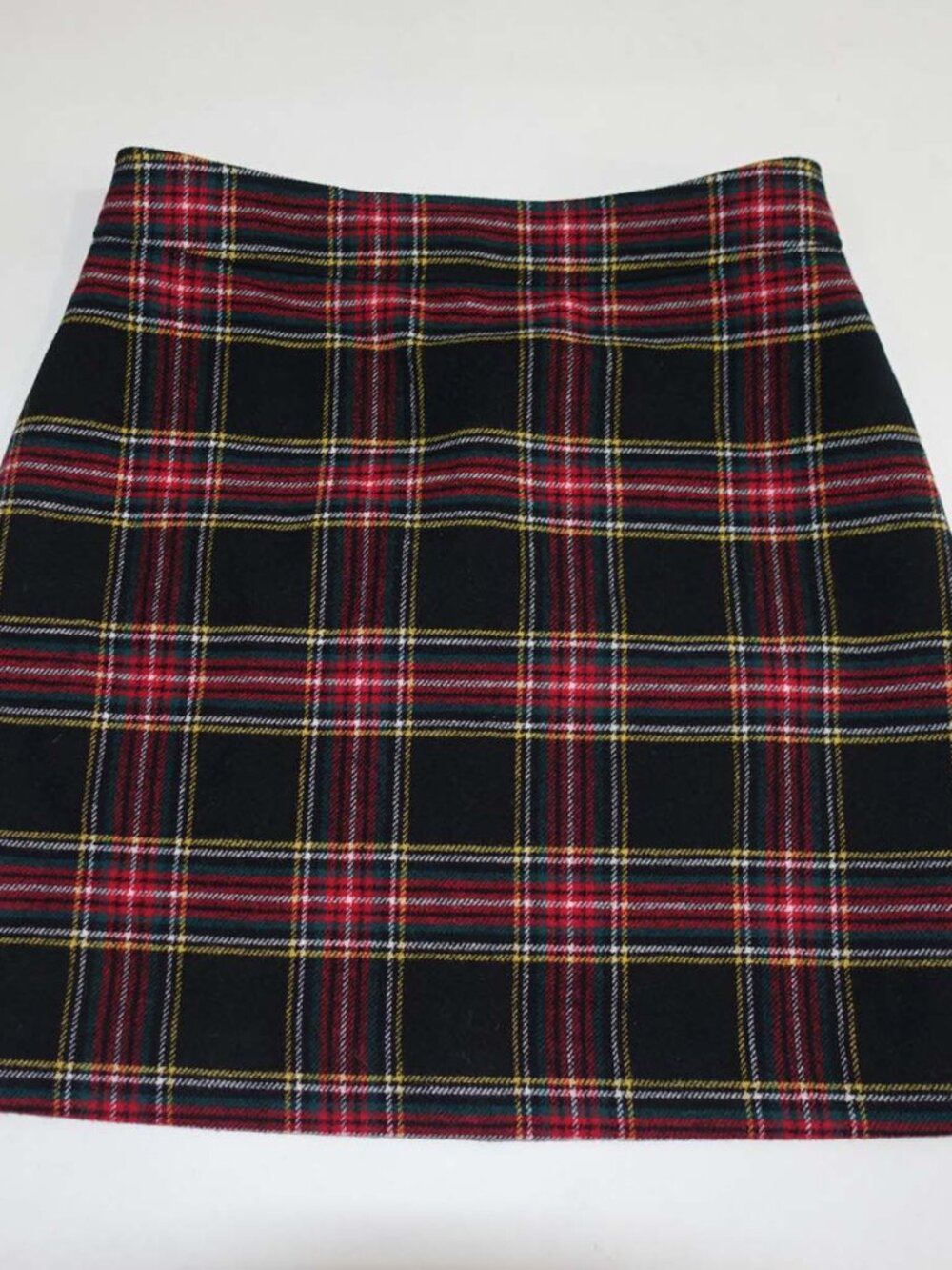 J. Crew Women's Plaid Mini Skirt Size 10 Wool Blend Above Knee Lined BK386